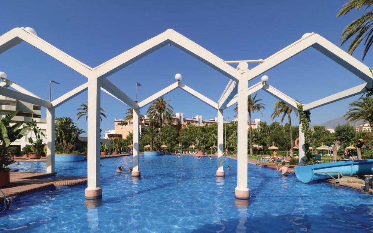 Apartamento Costa Del Sol Беналмадена Екстериор снимка